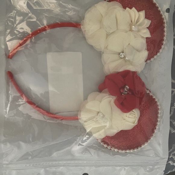 Mickey Mouse ears - Picture 2 of 2